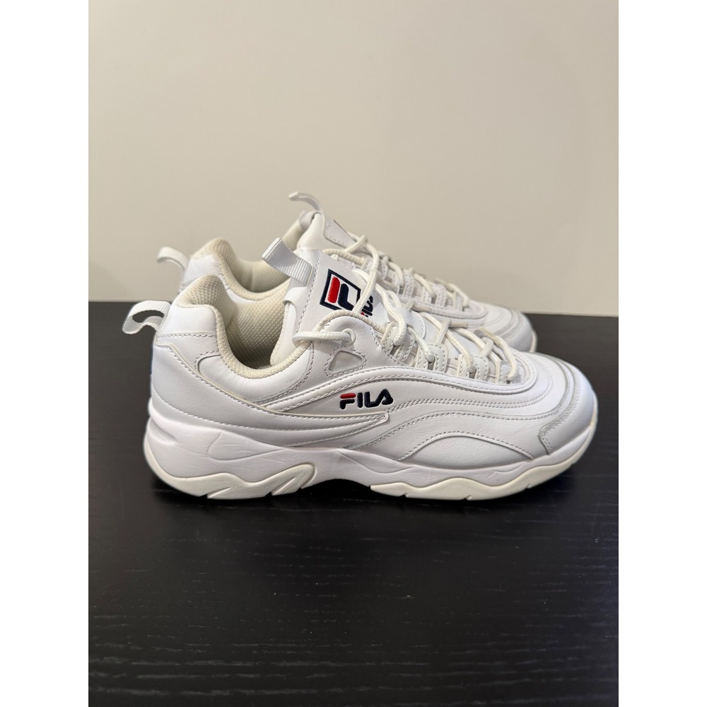 Fila Ray Tracer White Chunky Sneakers Womens 9 5CM00783-125 Retro Dad Shoes Y2K